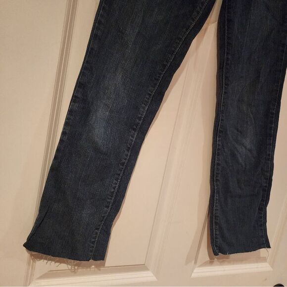 Levi's Demi Curve classic rise straight leg jeans 4 - Picture 3 of 4
